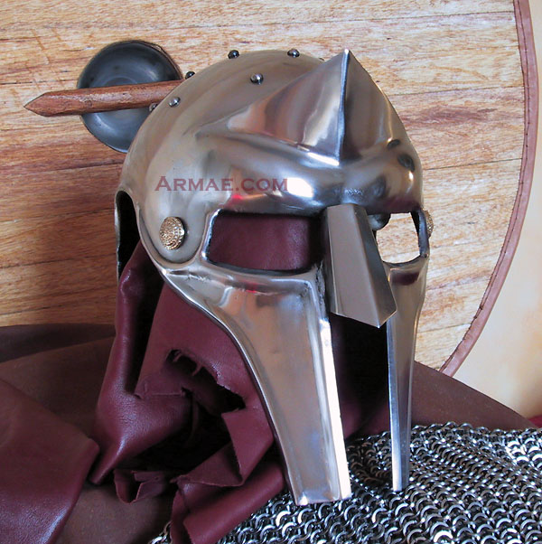 Casque_de_gladiateur_Maximus