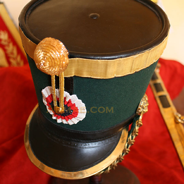 Shako_de_capitaine_du_7eme_hussard