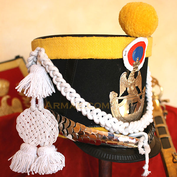 Shako_de_voltigeur_1812