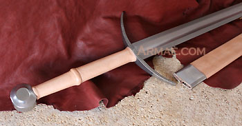 epee_a_deux_mains