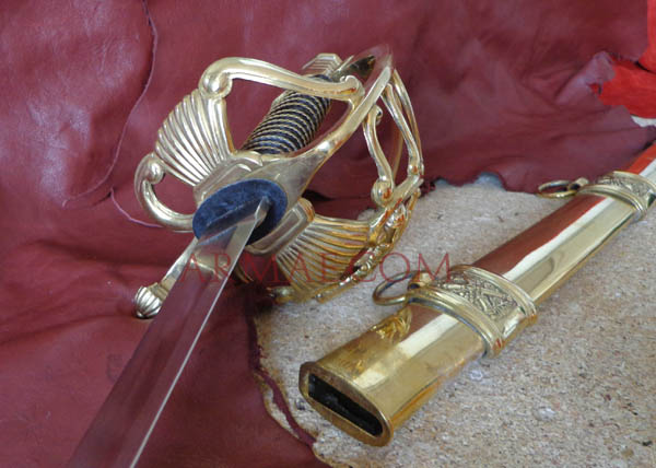 Sabre_d_artilleur_a_cheval_de_la_garde